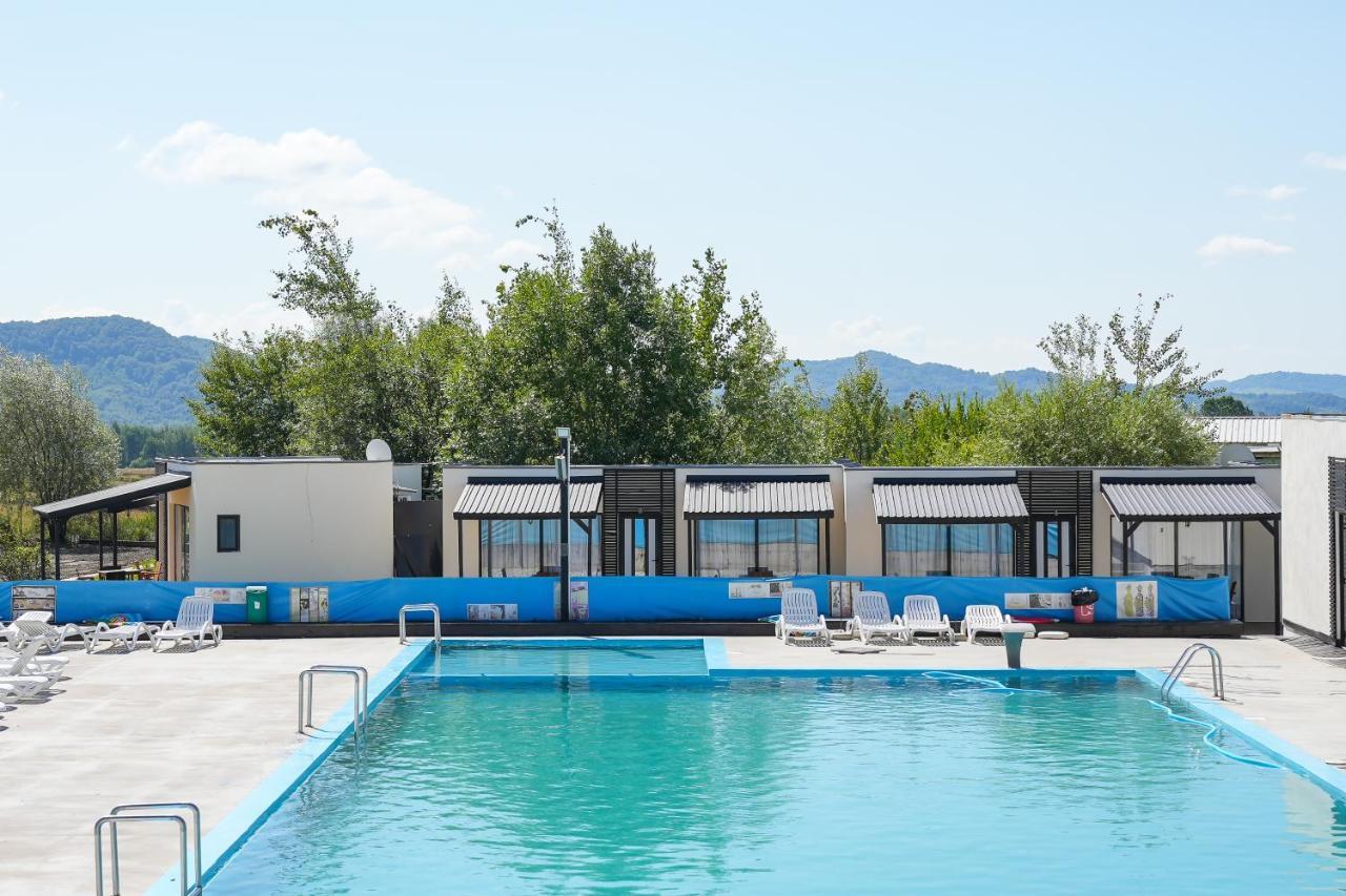 Bungalowuri "Doi Cocosi " Villa Horezu Dış mekan fotoğraf