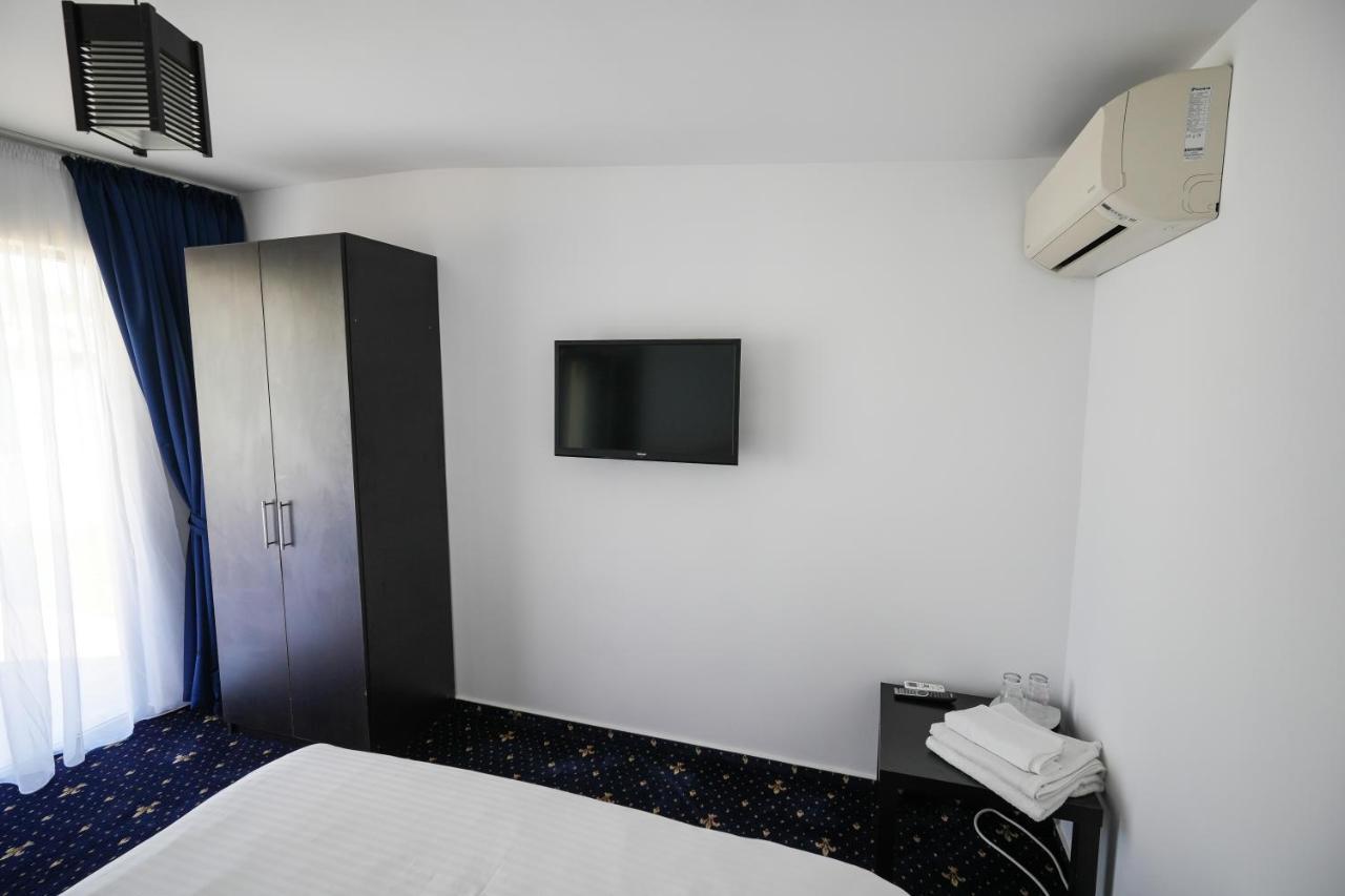 Bungalowuri "Doi Cocosi " Villa Horezu Dış mekan fotoğraf