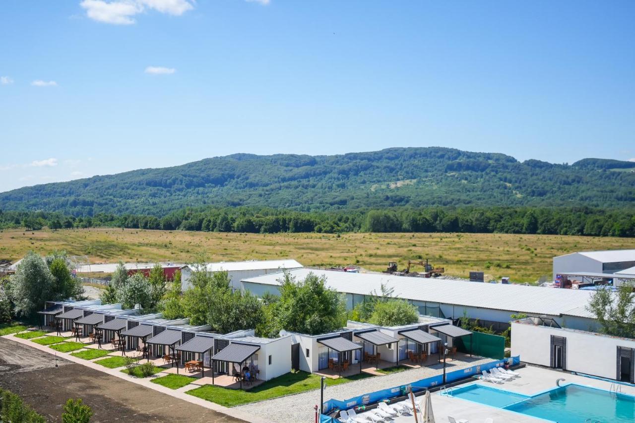 Bungalowuri "Doi Cocosi " Villa Horezu Dış mekan fotoğraf