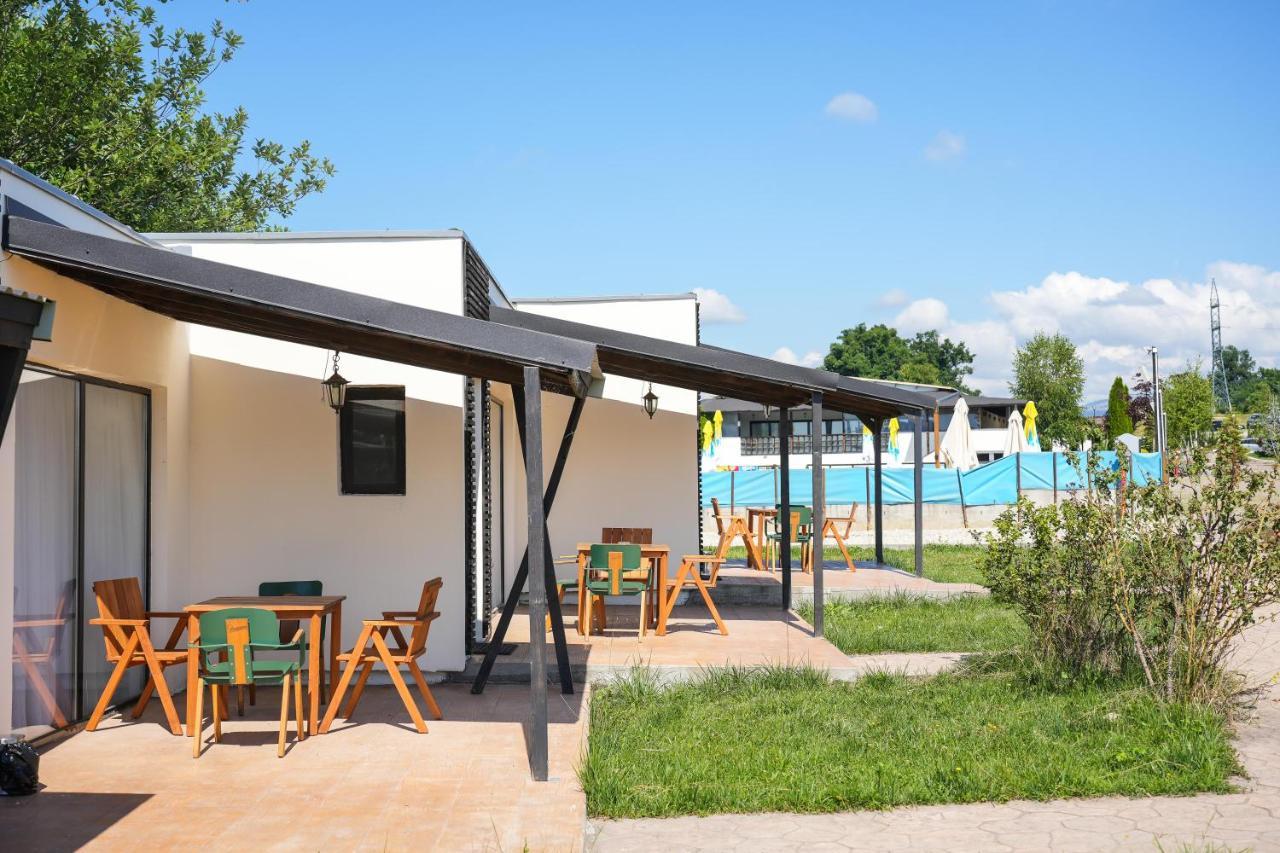 Bungalowuri "Doi Cocosi " Villa Horezu Dış mekan fotoğraf