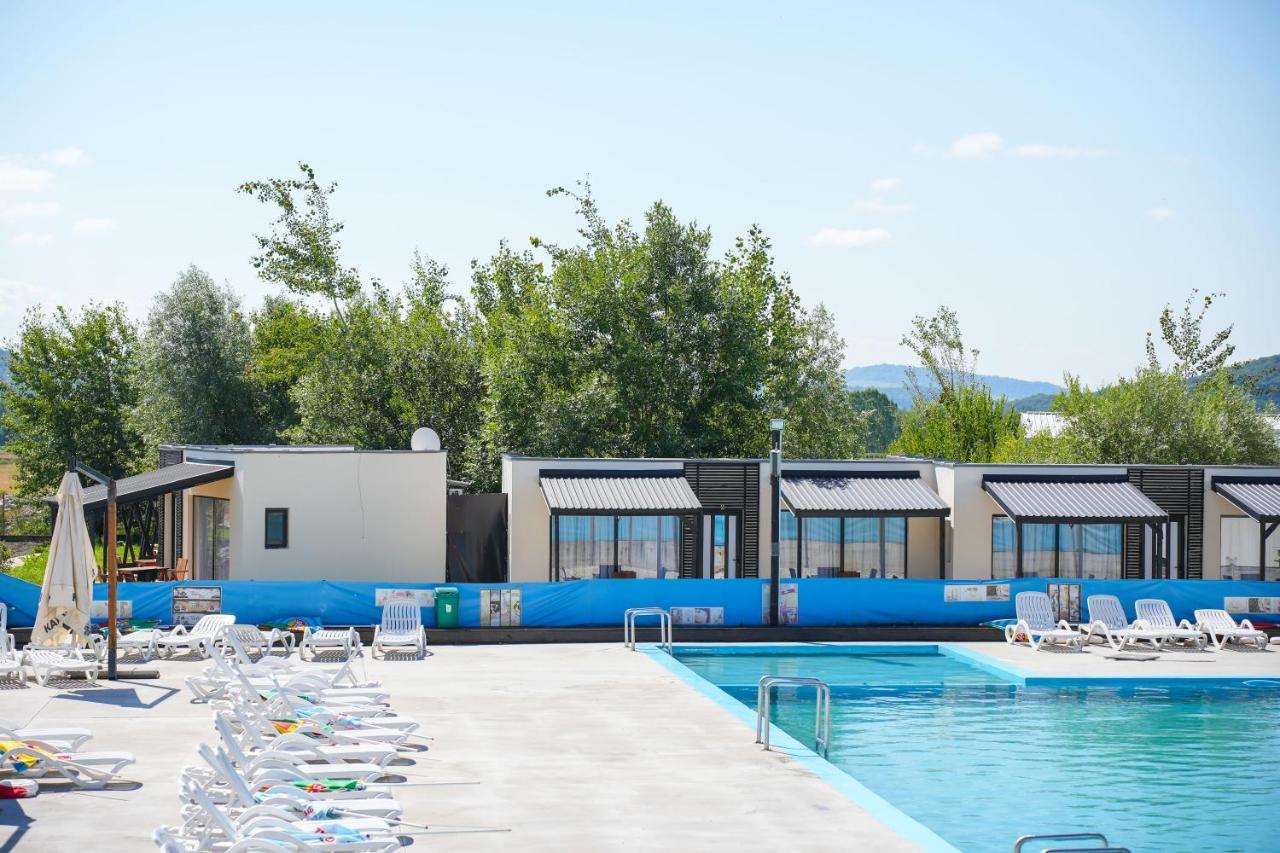 Bungalowuri "Doi Cocosi " Villa Horezu Dış mekan fotoğraf