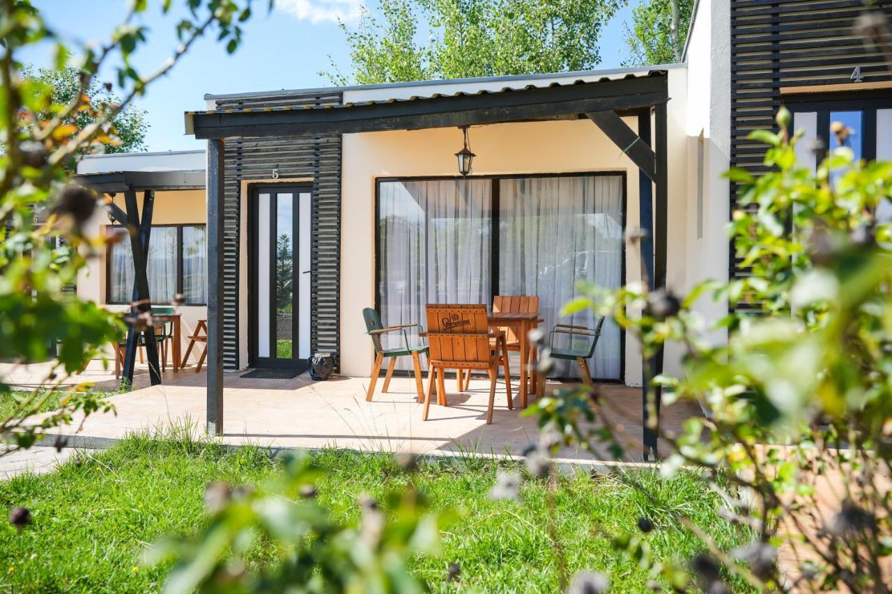 Bungalowuri "Doi Cocosi " Villa Horezu Dış mekan fotoğraf