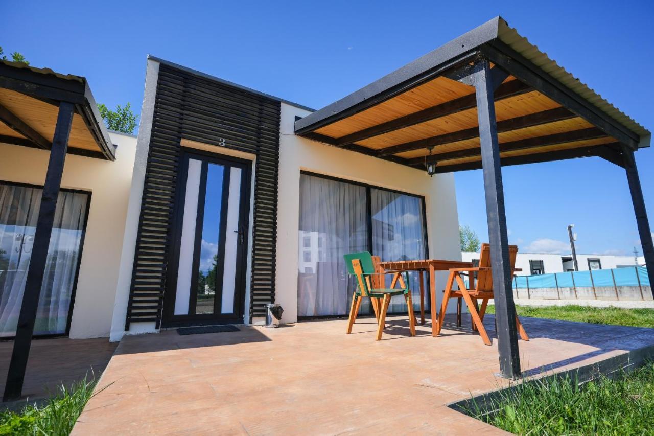 Bungalowuri "Doi Cocosi " Villa Horezu Dış mekan fotoğraf