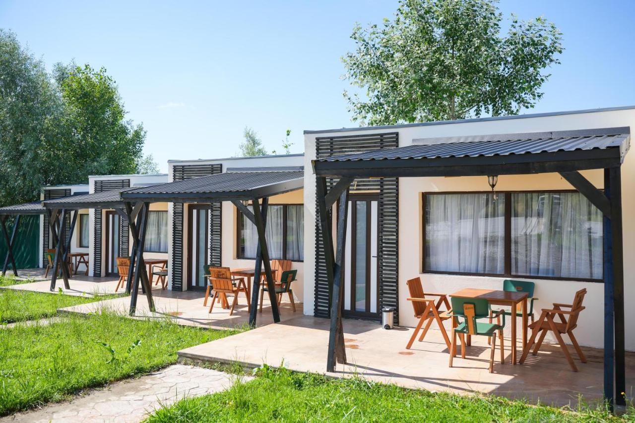 Bungalowuri "Doi Cocosi " Villa Horezu Dış mekan fotoğraf